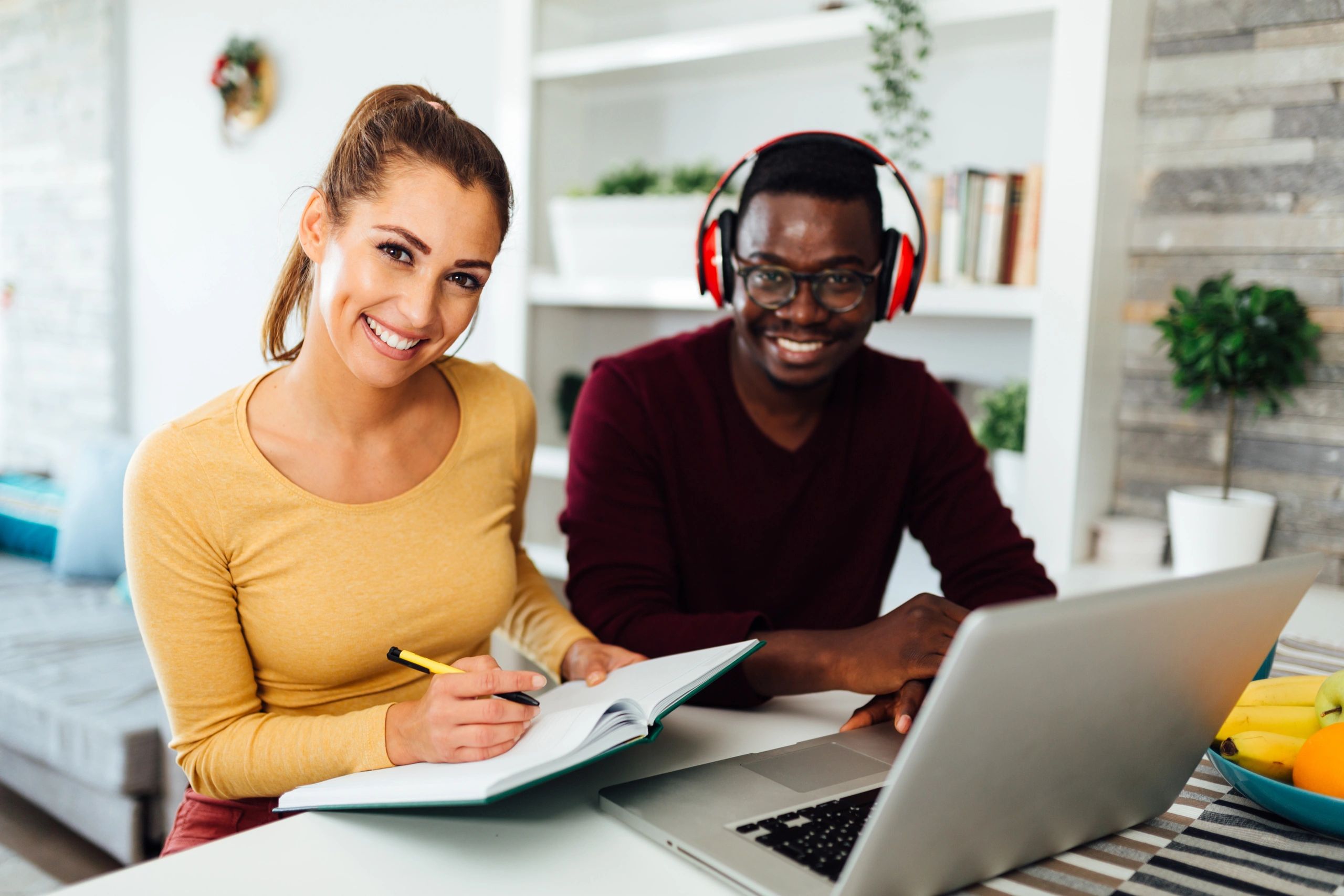 happy students learning online